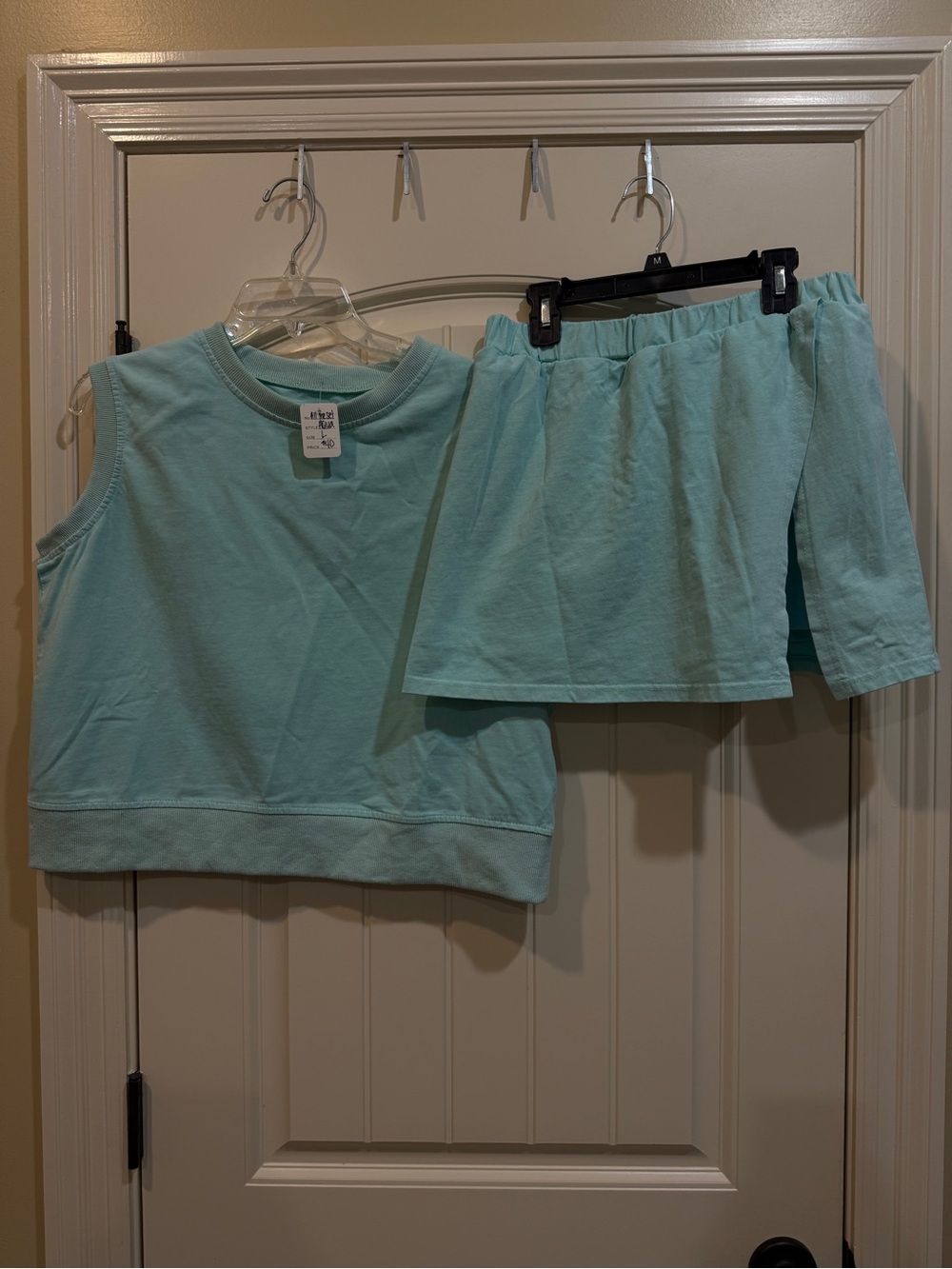 Light Mint Women’s Casual Skirt - Unbranded